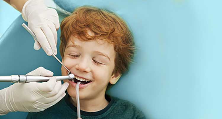 تفاوت سدیشن و بیهوشی برای درمان دندان کودکان